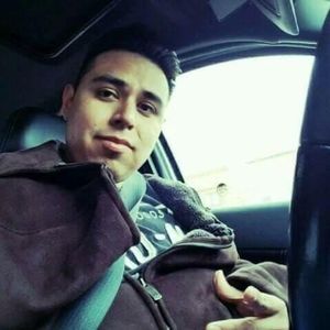 Meet your Posher, Luis